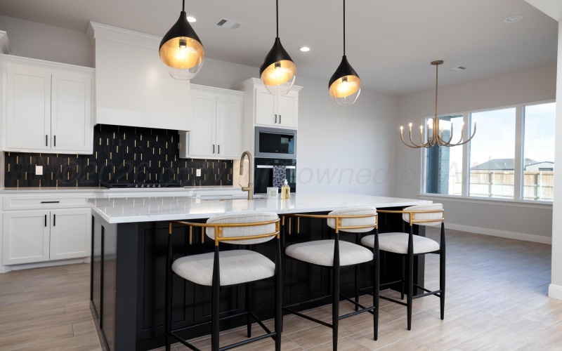 10250 PRICKLY PEAR Road, Amarillo, TX 79119, 5 Habitaciones Habitaciones , ,3 BañosBaños,Residential,En Venta,10250 PRICKLY PEAR Road,0,26-2249