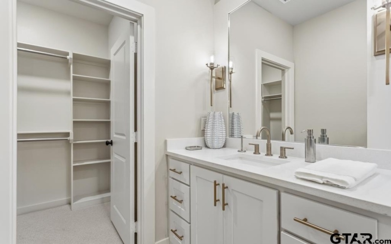 7183 Alexander, Tyler, TX 75707, 4 Habitaciones Habitaciones , ,2 BañosBaños,Residential,En Venta,7183 Alexander,0,26003614