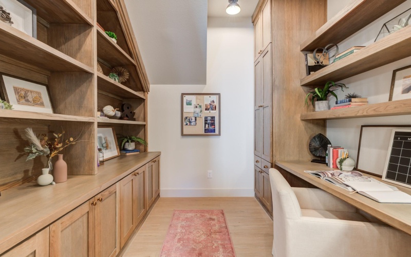 4021 136th Street, Lubbock, TX 79423, 4 Habitaciones Habitaciones , ,3 BañosBaños,Residential,En Venta,4021 136th Street,0,202603393