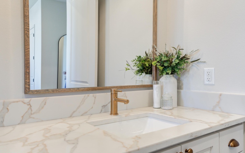 4021 136th Street, Lubbock, TX 79423, 4 Habitaciones Habitaciones , ,3 BañosBaños,Residential,En Venta,4021 136th Street,0,202603393