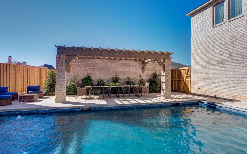 4021 136th Street, Lubbock, TX 79423, 4 Habitaciones Habitaciones , ,3 BañosBaños,Residential,En Venta,4021 136th Street,0,202603393