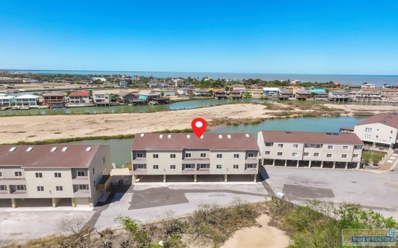 401 Island Ave. #58 A, Port Isabel, TX 78578, 2 Habitaciones Habitaciones , ,2 BañosBaños,Residential,En Venta,401 Island Ave.,0,106003
