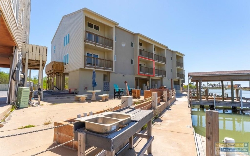 401 Island Ave. #58 A, Port Isabel, TX 78578, 2 Habitaciones Habitaciones , ,2 BañosBaños,Residential,En Venta,401 Island Ave.,0,106003