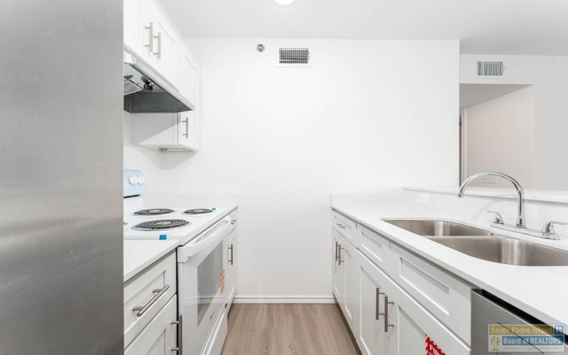 401 Island Ave. #58 A, Port Isabel, TX 78578, 2 Habitaciones Habitaciones , ,2 BañosBaños,Residential,En Venta,401 Island Ave.,0,106003