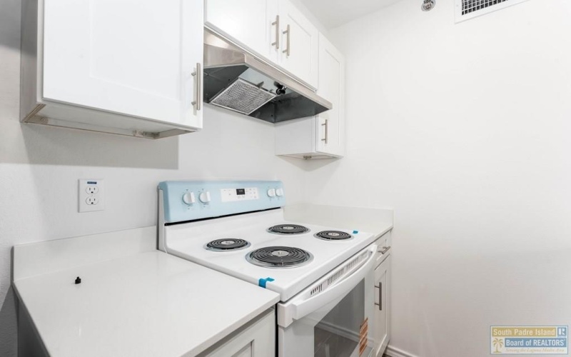 401 Island Ave. #58 A, Port Isabel, TX 78578, 2 Habitaciones Habitaciones , ,2 BañosBaños,Residential,En Venta,401 Island Ave.,0,106003