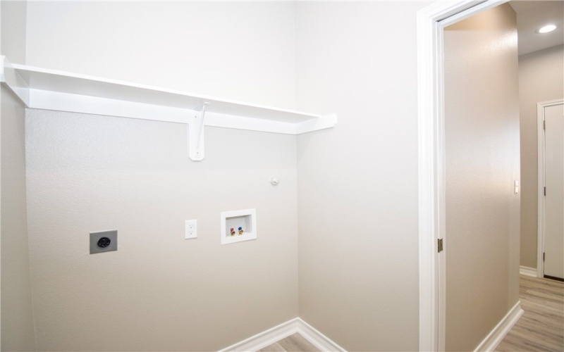 3023 Sabinas Street, Corpus Christi, TX 78405, 3 Habitaciones Habitaciones , ,2 BañosBaños,Residential,En Venta,3023 Sabinas Street,0,473300