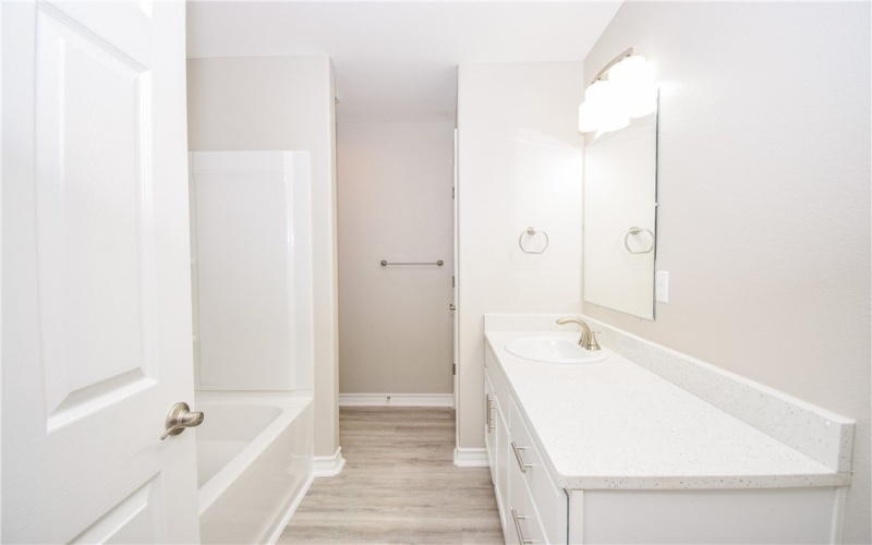 3023 Sabinas Street, Corpus Christi, TX 78405, 3 Habitaciones Habitaciones , ,2 BañosBaños,Residential,En Venta,3023 Sabinas Street,0,473300