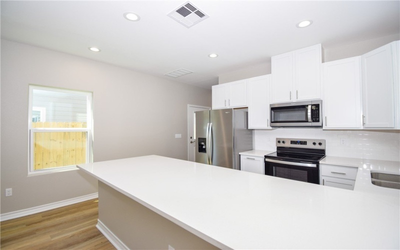 3025 Sabinas Street, Corpus Christi, TX 78405, 3 Habitaciones Habitaciones , ,2 BañosBaños,Residential,En Venta,3025 Sabinas Street,0,473306