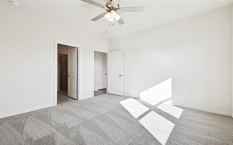 3913 Sky Drive, Sherman, TX 75090, 4 Bedrooms Bedrooms, ,2 BathroomsBathrooms,Residential,For Sale,3913 Sky Drive,20698798