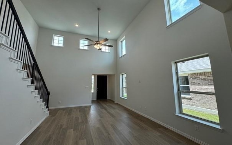 3913 Sky Drive, Sherman, TX 75090, 4 Bedrooms Bedrooms, ,2 BathroomsBathrooms,Residential,For Sale,3913 Sky Drive,20698798