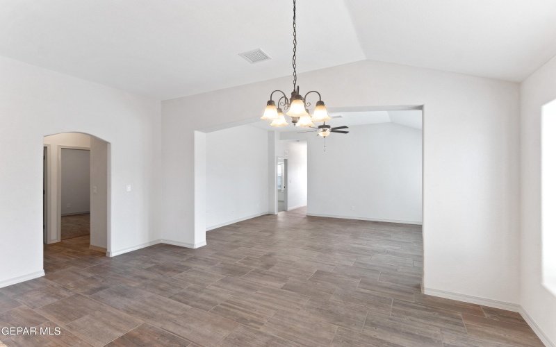 14044 Alice Hughes Avenue, El Paso, TX 79928, 4 Habitaciones Habitaciones , ,2 BañosBaños,Residential,En Venta,14044 Alice Hughes Avenue,0,940275