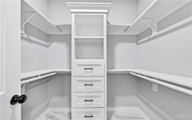 331 Barcelona Drive, Donna, TX 78537, 3 Bedrooms Bedrooms, ,2 BathroomsBathrooms,Residential,For Sale,331 Barcelona Drive,0,498227