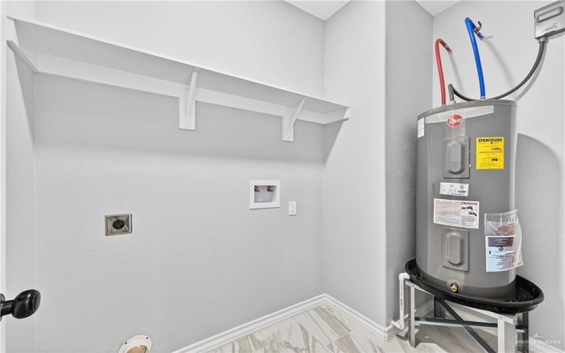 331 Barcelona Drive, Donna, TX 78537, 3 Bedrooms Bedrooms, ,2 BathroomsBathrooms,Residential,For Sale,331 Barcelona Drive,0,498227