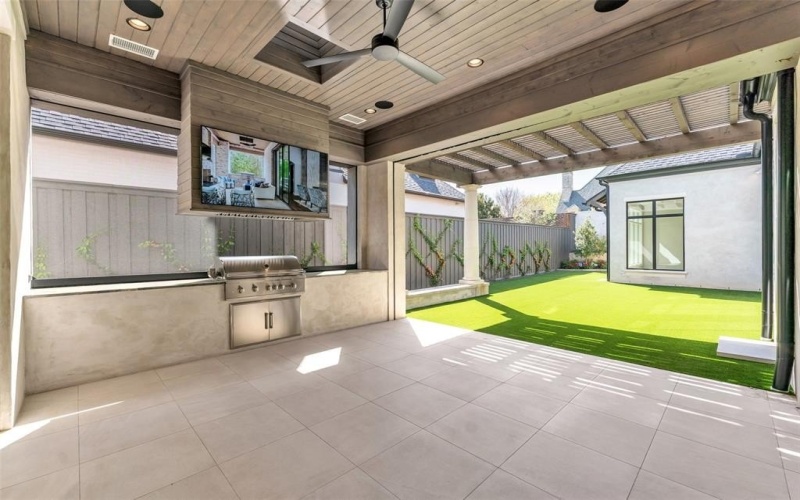 35 Elk Stone Drive, Dallas, TX 75248, 3 Habitaciones Habitaciones , ,3 BañosBaños,Residential,En Venta,35 Elk Stone Drive,0,21203920