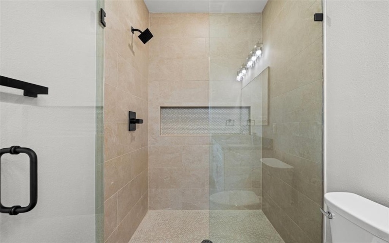 1529 Corona Drive, Granbury, TX 76048, 3 Bedrooms Bedrooms, ,2 BathroomsBathrooms,Residential,For Sale,1529 Corona Drive,0,21208057