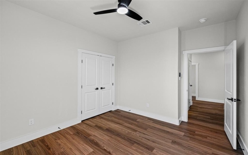 1529 Corona Drive, Granbury, TX 76048, 3 Bedrooms Bedrooms, ,2 BathroomsBathrooms,Residential,For Sale,1529 Corona Drive,0,21208057