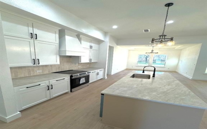 1106 E Sixth Street, Springtown, TX 76082, 4 Bedrooms Bedrooms, ,2 BathroomsBathrooms,Residential,For Sale,1106 E Sixth Street,0,21208076