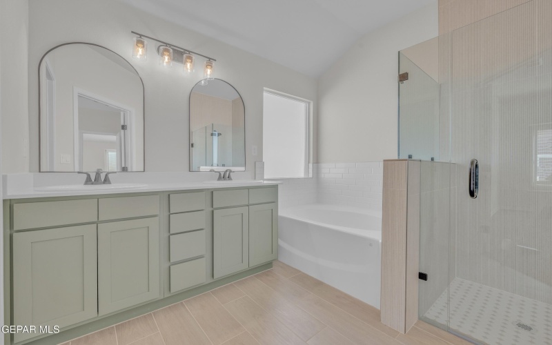 14020 Alice Hughes Avenue, El Paso, TX 79928, 4 Bedrooms Bedrooms, ,2 BathroomsBathrooms,Residential,For Sale,14020 Alice Hughes Avenue,0,940299