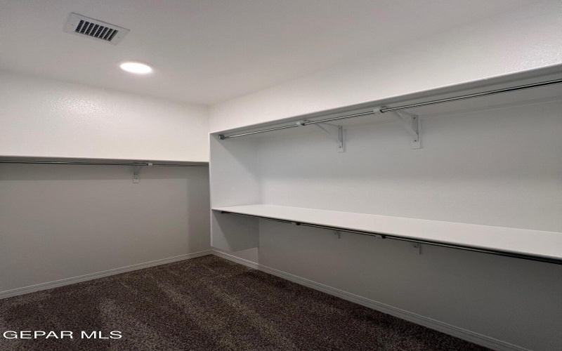 12836 Carefree Avenue, El Paso, TX 79928, 5 Bedrooms Bedrooms, ,2 BathroomsBathrooms,Residential,For Sale,12836 Carefree Avenue,0,940322