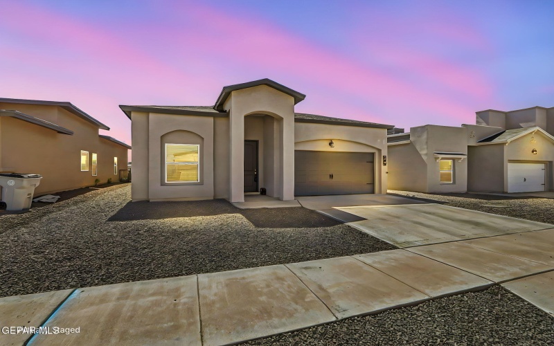 908 ADA Lane, El Paso, TX 79932, 3 Bedrooms Bedrooms, ,2 BathroomsBathrooms,Residential,For Sale,908 ADA Lane,0,940329