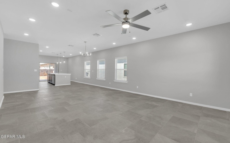 12161 Sanaa Drive, El Paso, TX 79934, 3 Bedrooms Bedrooms, ,2 BathroomsBathrooms,Residential,For Sale,12161 Sanaa Drive,0,940350