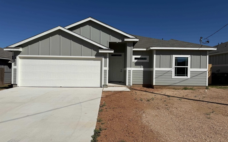 861 Pine Lane, Cottonwood Shores, TX 78657, 3 Bedrooms Bedrooms, ,2 BathroomsBathrooms,Residential,For Sale,861 Pine Lane,0,176997