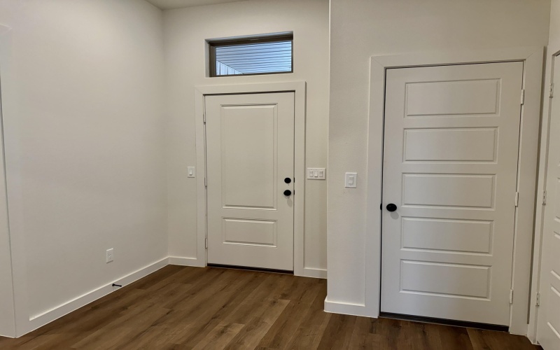 7007 16th Street, Lubbock, TX 79416, 3 Bedrooms Bedrooms, ,2 BathroomsBathrooms,Residential,For Sale,7007 16th Street,0,202603439