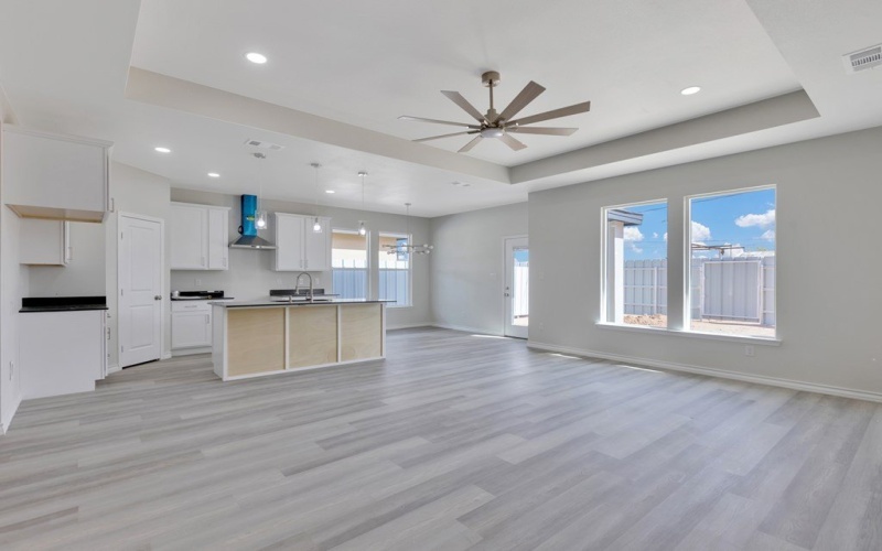 1010 N Carol Ave, Monahans, TX 79756, 4 Habitaciones Habitaciones , ,2 BañosBaños,Residential,En Venta,1010 N Carol Ave,0,173161