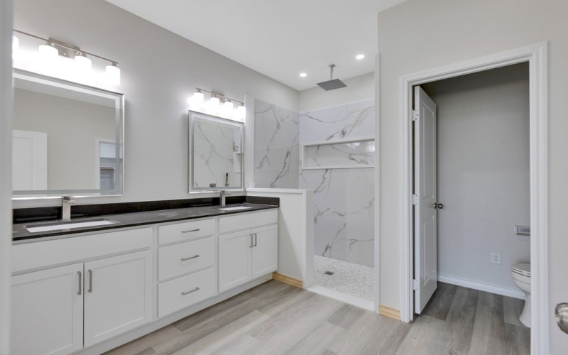 1010 N Carol Ave, Monahans, TX 79756, 4 Habitaciones Habitaciones , ,2 BañosBaños,Residential,En Venta,1010 N Carol Ave,0,173161