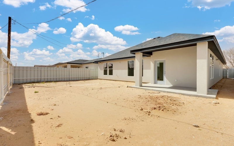 1010 N Carol Ave, Monahans, TX 79756, 4 Habitaciones Habitaciones , ,2 BañosBaños,Residential,En Venta,1010 N Carol Ave,0,173161