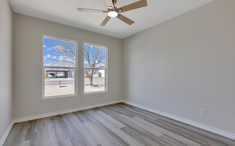 1010 N Carol Ave, Monahans, TX 79756, 4 Habitaciones Habitaciones , ,2 BañosBaños,Residential,En Venta,1010 N Carol Ave,0,173161