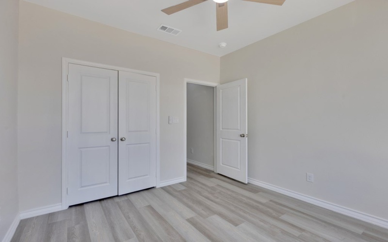 1010 N Carol Ave, Monahans, TX 79756, 4 Habitaciones Habitaciones , ,2 BañosBaños,Residential,En Venta,1010 N Carol Ave,0,173161