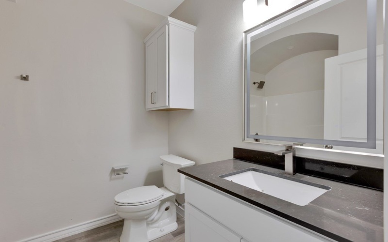 1010 N Carol Ave, Monahans, TX 79756, 4 Habitaciones Habitaciones , ,2 BañosBaños,Residential,En Venta,1010 N Carol Ave,0,173161