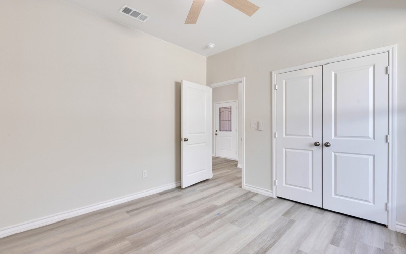 1010 N Carol Ave, Monahans, TX 79756, 4 Habitaciones Habitaciones , ,2 BañosBaños,Residential,En Venta,1010 N Carol Ave,0,173161