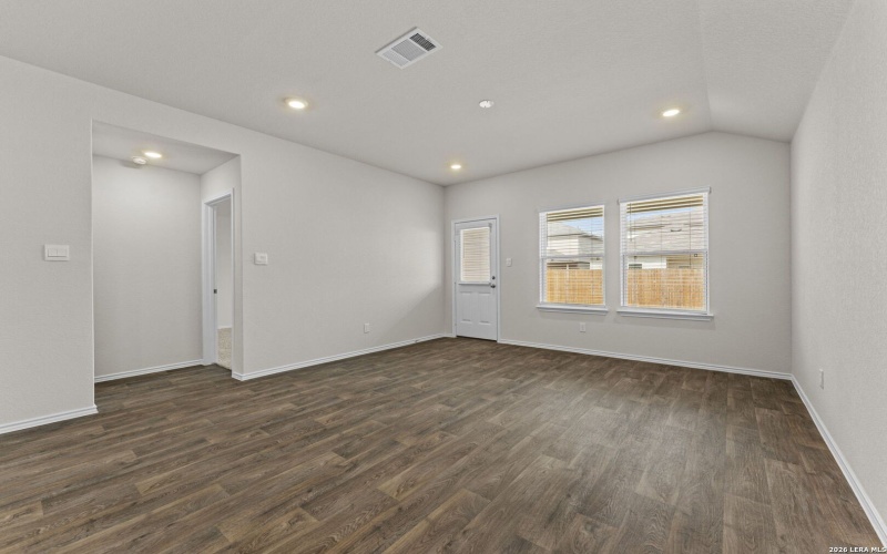 1530 Champagne Oak, New Braunfels, TX 78130, 3 Habitaciones Habitaciones , ,2 BañosBaños,Residential,En Venta,1530 Champagne Oak,0,1946218