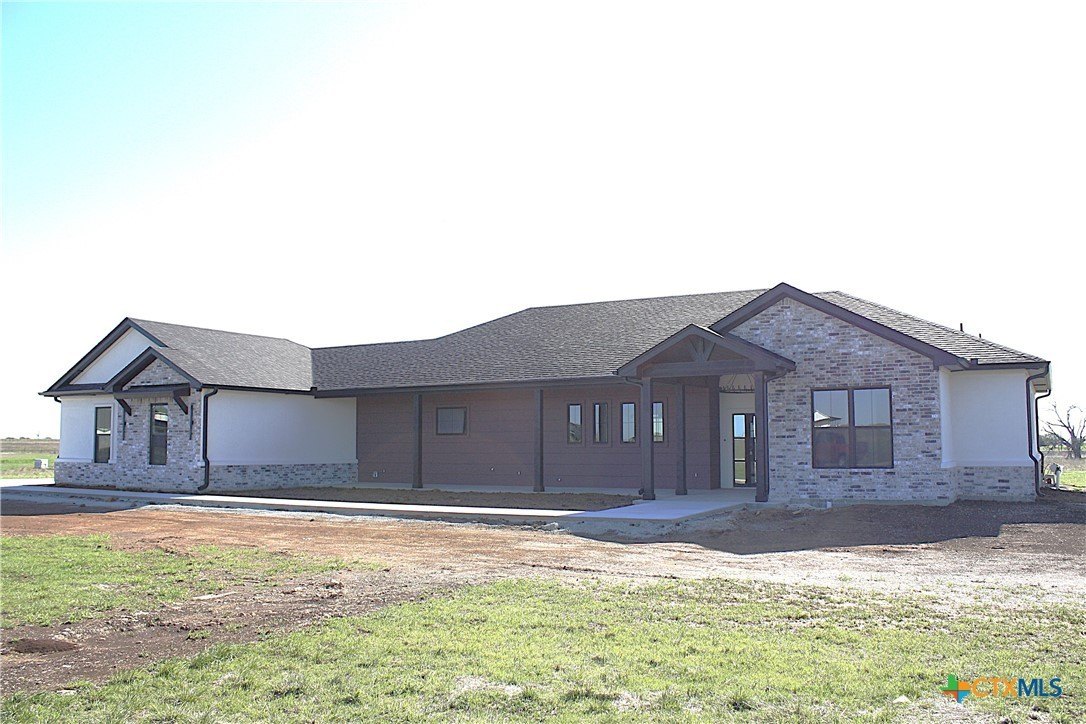 611 Willow Moon Ranch Road, Crawford, TX 76638, 4 Bedrooms Bedrooms, ,3 BathroomsBathrooms,Residential,For Sale,611 Willow Moon Ranch Road,0,607284