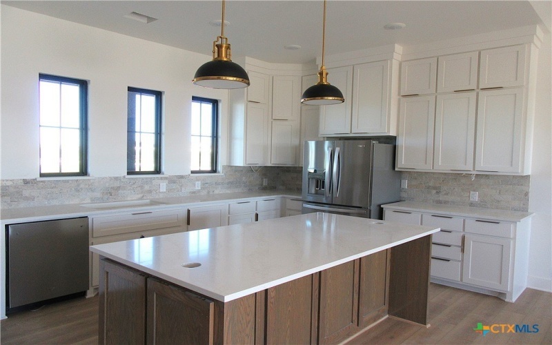 611 Willow Moon Ranch Road, Crawford, TX 76638, 4 Bedrooms Bedrooms, ,3 BathroomsBathrooms,Residential,For Sale,611 Willow Moon Ranch Road,0,607284