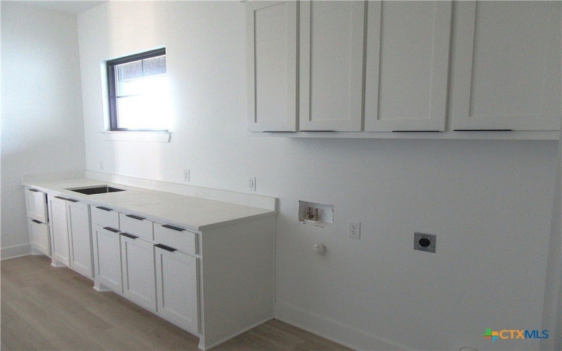 611 Willow Moon Ranch Road, Crawford, TX 76638, 4 Bedrooms Bedrooms, ,3 BathroomsBathrooms,Residential,For Sale,611 Willow Moon Ranch Road,0,607284