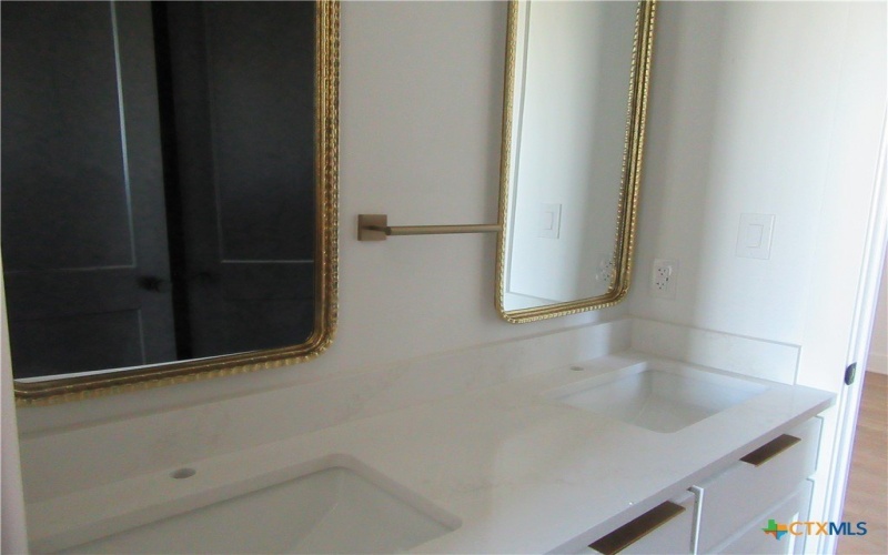 611 Willow Moon Ranch Road, Crawford, TX 76638, 4 Bedrooms Bedrooms, ,3 BathroomsBathrooms,Residential,For Sale,611 Willow Moon Ranch Road,0,607284