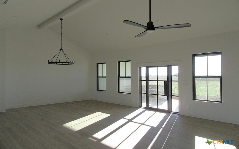 611 Willow Moon Ranch Road, Crawford, TX 76638, 4 Bedrooms Bedrooms, ,3 BathroomsBathrooms,Residential,For Sale,611 Willow Moon Ranch Road,0,607284