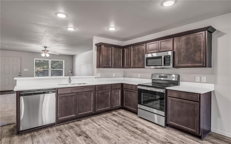 1635 Lucky Street, Bryan, TX 77803, 3 Habitaciones Habitaciones , ,2 BañosBaños,Residential,En Venta,1635 Lucky Street,0,26003185