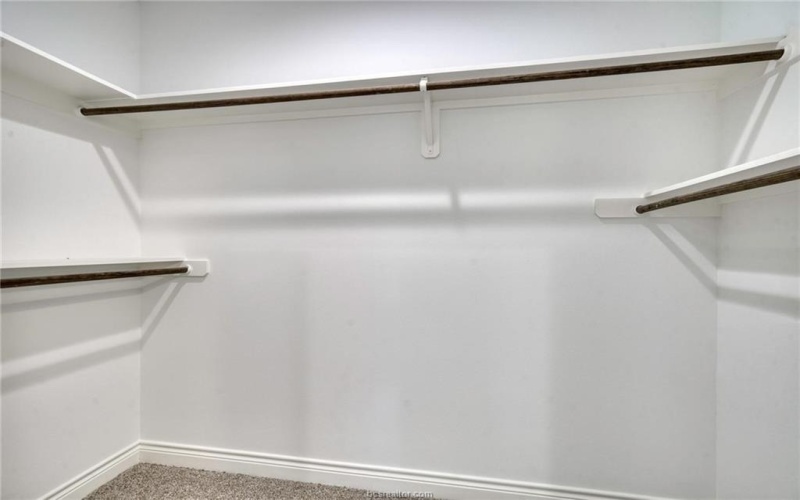 1112 Holly Springs Street, Huntsville, TX 77320, 3 Habitaciones Habitaciones , ,2 BañosBaños,Residential,En Venta,1112 Holly Springs Street,0,26003241