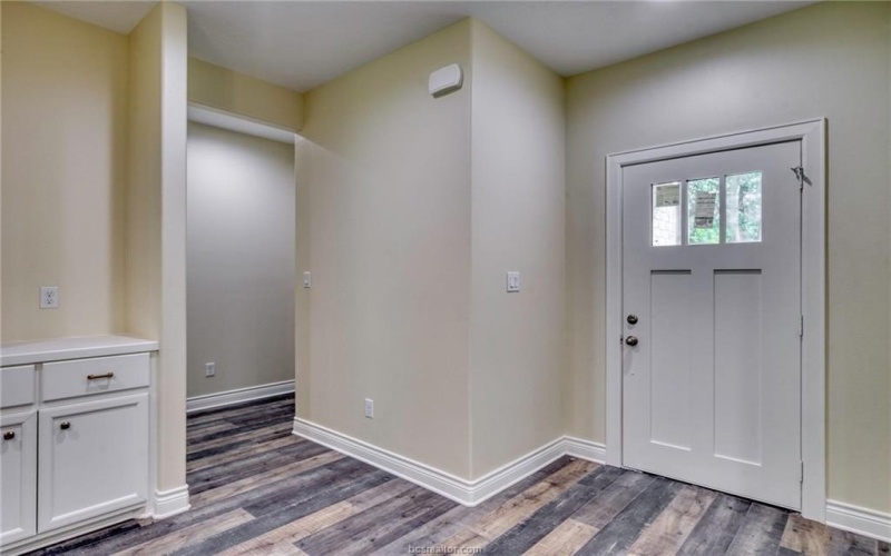 1112 Holly Springs Street, Huntsville, TX 77320, 3 Habitaciones Habitaciones , ,2 BañosBaños,Residential,En Venta,1112 Holly Springs Street,0,26003241