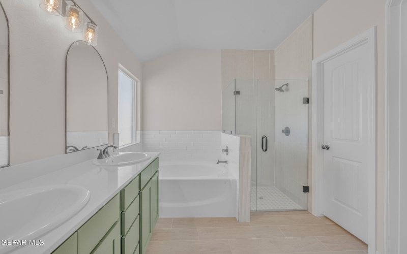 14041 Paseo Alegre Avenue, El Paso, TX 79928, 4 Habitaciones Habitaciones , ,2 BañosBaños,Residential,En Venta,14041 Paseo Alegre Avenue,0,940294