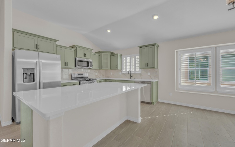 14041 Paseo Alegre Avenue, El Paso, TX 79928, 4 Habitaciones Habitaciones , ,2 BañosBaños,Residential,En Venta,14041 Paseo Alegre Avenue,0,940294