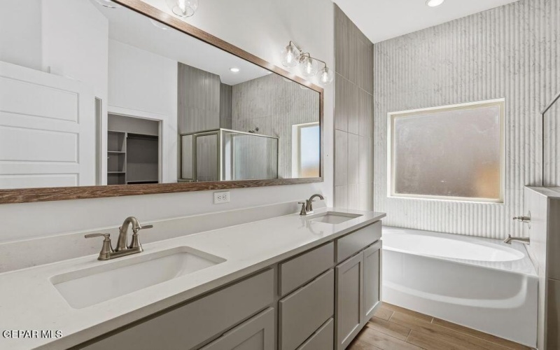 107 Madrid Street, Santa Teresa, NM 88008, 4 Bedrooms Bedrooms, ,2 BathroomsBathrooms,Residential,For Sale,107 Madrid Street,0,940367