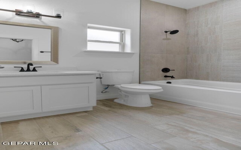 101 Madrid Street, Santa Teresa, NM 88008, 4 Bedrooms Bedrooms, ,2 BathroomsBathrooms,Residential,For Sale,101 Madrid Street,0,940368