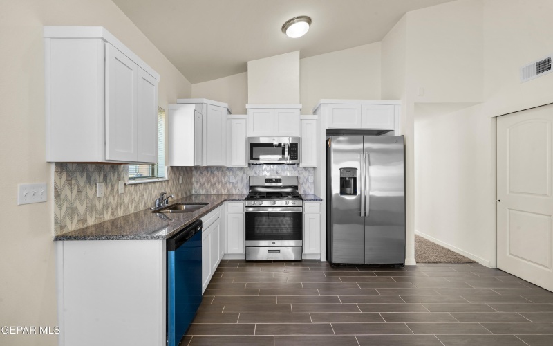 14304 Chris Zingo Lane, El Paso, TX 79928, 3 Bedrooms Bedrooms, ,2 BathroomsBathrooms,Residential,For Sale,14304 Chris Zingo Lane,0,940370