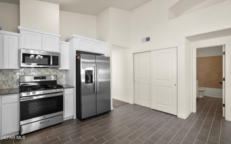 14304 Chris Zingo Lane, El Paso, TX 79928, 3 Bedrooms Bedrooms, ,2 BathroomsBathrooms,Residential,For Sale,14304 Chris Zingo Lane,0,940370