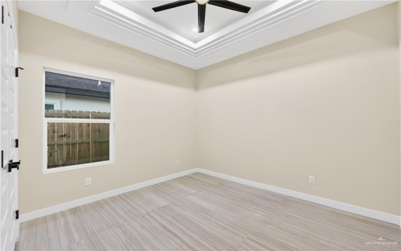 5805 N Playa Del Sol Street, Edinburg, TX 78542, 3 Bedrooms Bedrooms, ,2 BathroomsBathrooms,Residential,For Sale,5805 N Playa Del Sol Street,0,498293